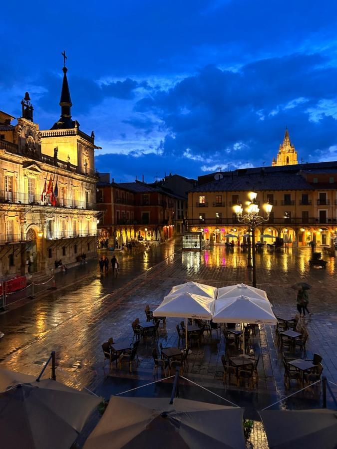SweetHome Plaza Mayor de León Exterior foto